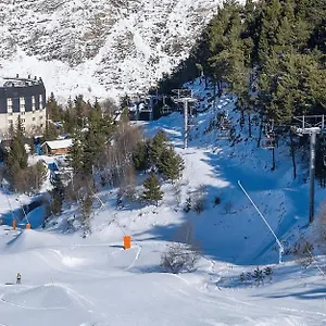 Or Blanc Hotel